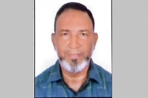 ব্লু বার্ড স্কুলের সামনে অটোরিকশার ধাক্কায় শিক্ষক নিহত 