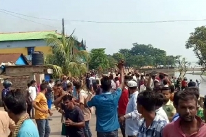 তাহিরপুরে দুই গ্রামবাসীর সংঘর্ষ, আহত ৬