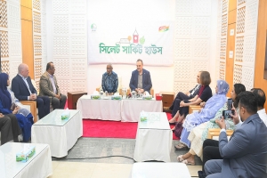 শ্রমমন্ত্রীর সঙ্গে যুক্তরাষ্ট্রের রাষ্ট্রদূতের সৌজন্য সাক্ষাৎ