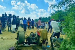 জাফলংয়ে টাস্কফোর্সের অভিযান, পাথর উত্তোলনের ৪ মেশিন জব্দ
