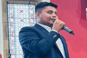 লন্ডনে হাসনাত আবদুল্লাহকে ঘিরে হট্টগোল, ডিম নিক্ষেপ, আওয়ামী লীগ নেতাসহ আটক ৩
