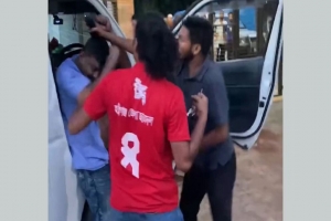 হবিগঞ্জে এনসিপির গাড়ী বহরে হামলার অভিযোগ, সারজিসসহ আহত ২০