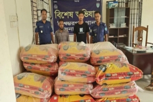  সুনামগঞ্জে পুলিশের অভিযানে ২০ লাখ টাকার ভারতীয় পণ্য জব্দ, আটক ২