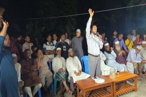 চরমহল্লায় চেয়ারম্যান প্রার্থী জহিরুল ইসলামকে ঘিরে ৭ নং ওয়ার্ডে জনতার ঢল