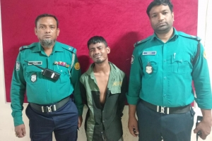 সুরমা পয়েন্ট থেকে চিহ্নিত ছিনতাইকারী গ্রেফতার 