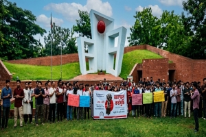 ১২ দিনেও সমাধান হয়নি, শাবিপ্রবির সঙ্গে যুক্ত হওয়ার দাবিতে কঠোর অবস্থানে শিক্ষার্থীরা