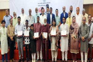 ৬ সাংবাদিক পেলেন &lsquo;মাওলানা রশীদ আহমদ প্রেস লিগেসি অ্যাওয়ার্ড
