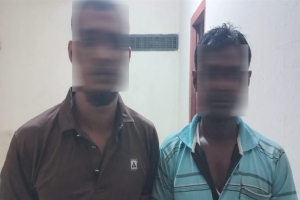 জৈন্তাপুরে যাত্রবাহী বাসে মিলল ৮৫টি ভারতীয় কম্বল, আটক ২