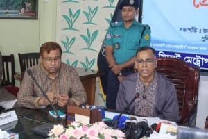 নগরীতে কিশোর গ্যাংবিরোধী অভিযানে আটক ৩০০, ১৩০ জনের বিরুদ্ধে ব্যবস্থা