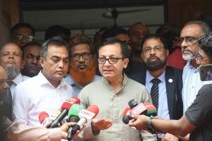  শাহজালাল (রহ:) মাজার কমিটিতে রাজনৈতিক পরিচয় নেই: বাণিজ্যমন্ত্রী